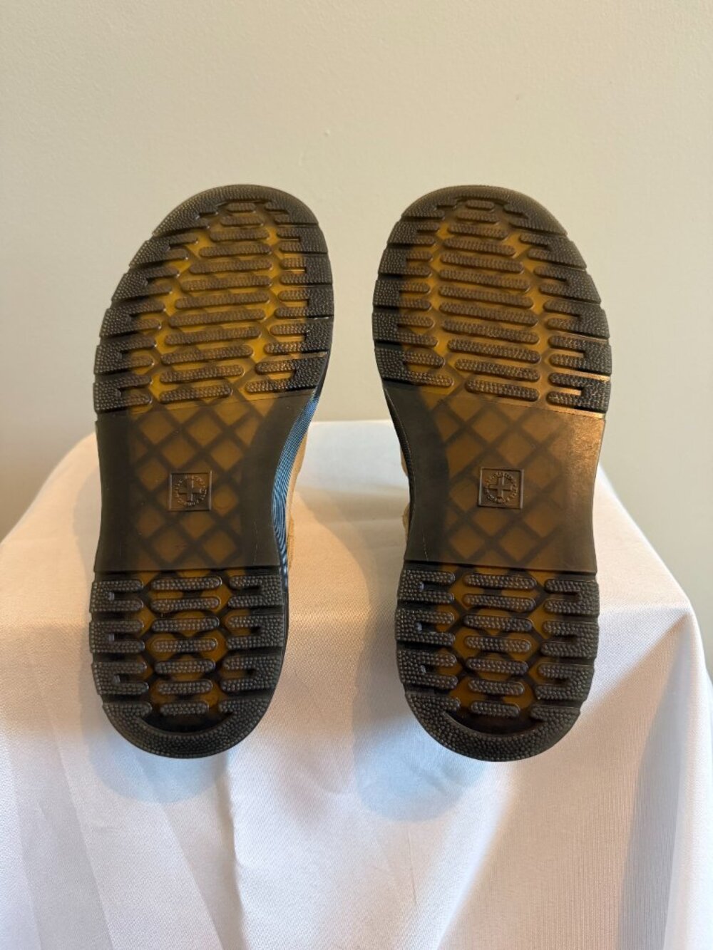 Dr. Martens Carlson Clog - Picture 3 of 5